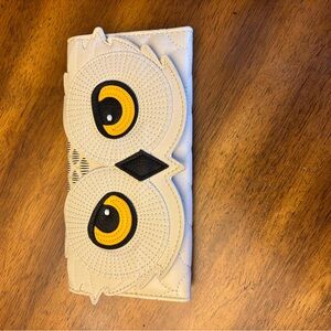 Harry Potter Owl Design White Wallet by loungefly